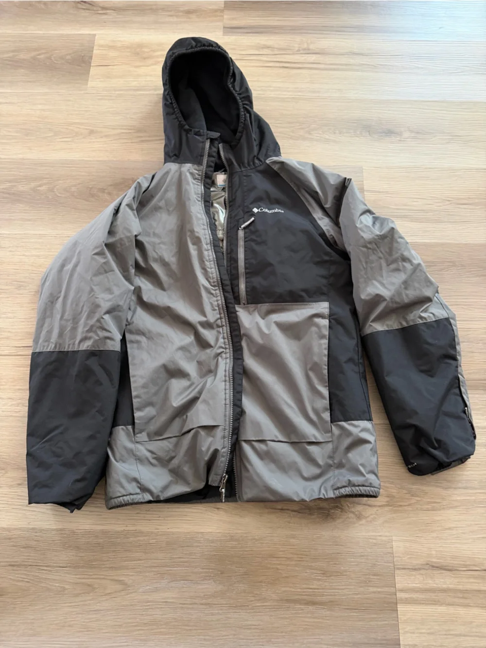 Columbia Kids Two-Tone Gray and Black Hooded Jacket